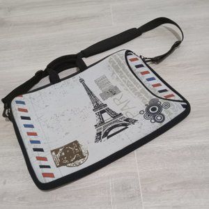 Paris Laptap bag with strap